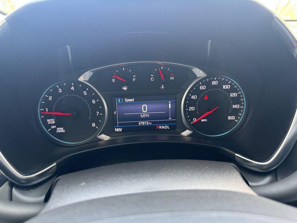 used 2022 Chevrolet Equinox car, priced at $21,905