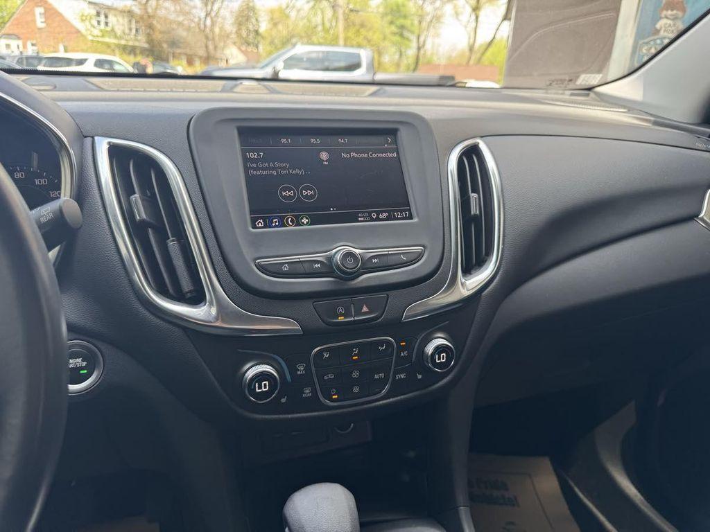 used 2022 Chevrolet Equinox car, priced at $21,905