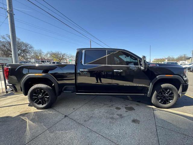 used 2022 GMC Sierra 2500 car, priced at $66,405