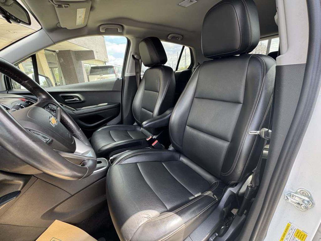 used 2022 Chevrolet Trax car, priced at $17,905