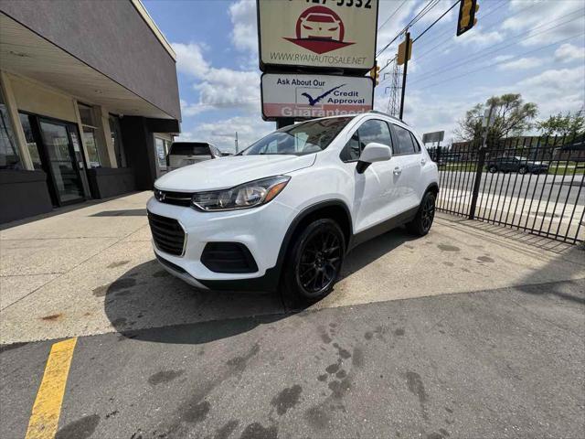 used 2022 Chevrolet Trax car, priced at $17,905