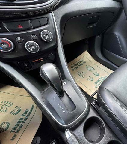 used 2022 Chevrolet Trax car, priced at $17,905