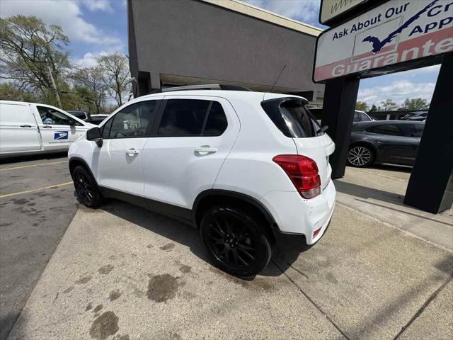 used 2022 Chevrolet Trax car, priced at $17,905