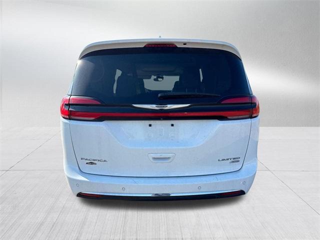 used 2021 Chrysler Pacifica car, priced at $32,675