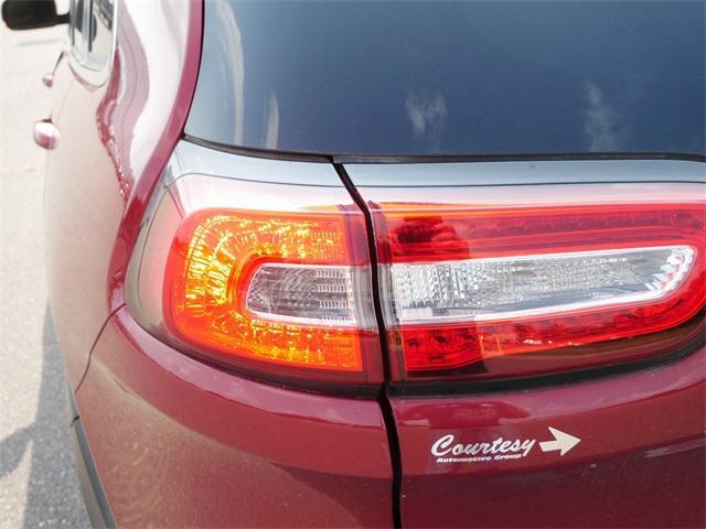 used 2014 Jeep Cherokee car, priced at $9,432