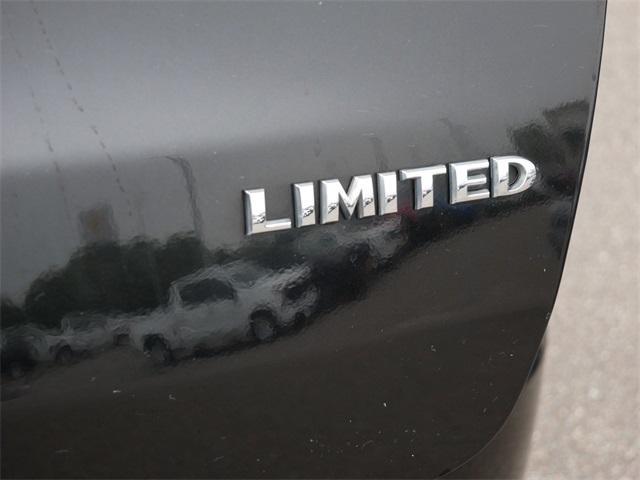 used 2015 Jeep Grand Cherokee car, priced at $12,956