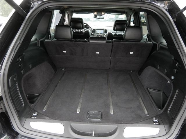 used 2015 Jeep Grand Cherokee car, priced at $12,956