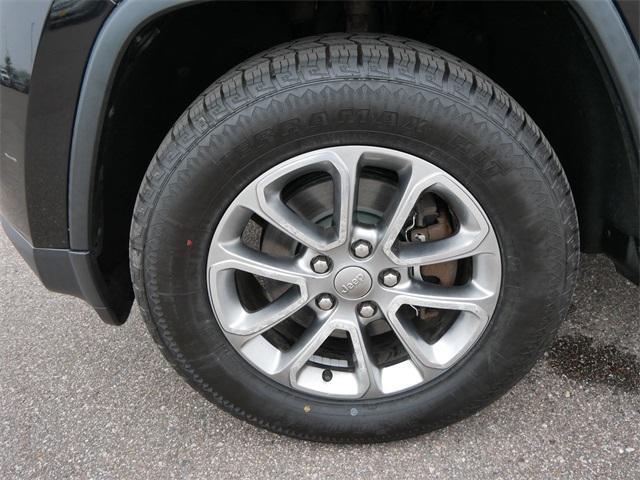 used 2015 Jeep Grand Cherokee car, priced at $12,956