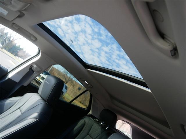 used 2023 Buick Envision car, priced at $35,349