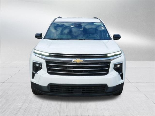 used 2025 Chevrolet Traverse car, priced at $39,465