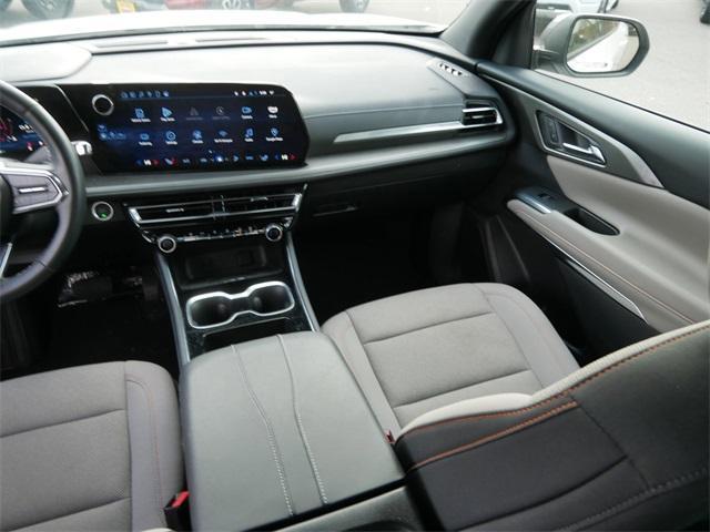 used 2025 Chevrolet Traverse car, priced at $39,465