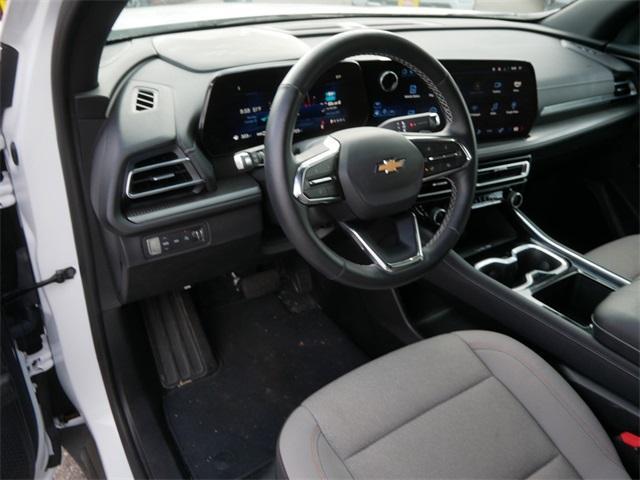used 2025 Chevrolet Traverse car, priced at $39,465