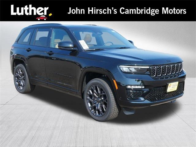new 2025 Jeep Grand Cherokee car, priced at $66,049