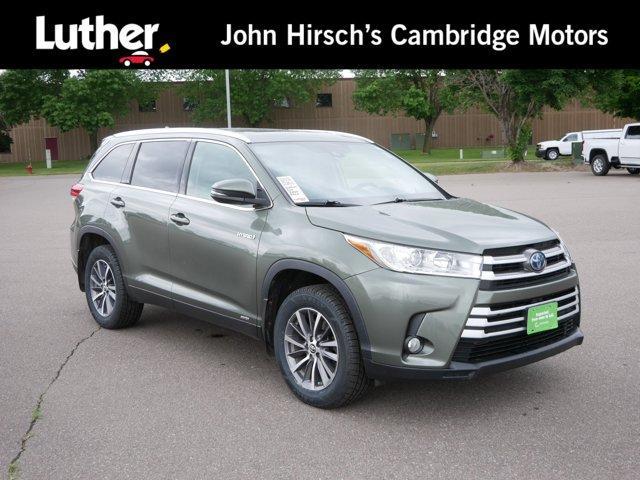 used 2019 Toyota Highlander Hybrid car, priced at $35,995