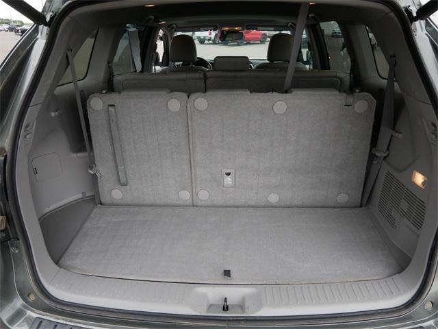 used 2019 Toyota Highlander Hybrid car, priced at $35,093