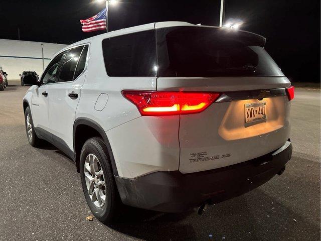 used 2021 Chevrolet Traverse car, priced at $17,958