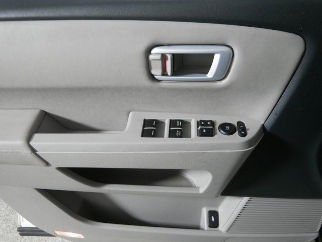 used 2013 Honda Pilot car, priced at $13,498