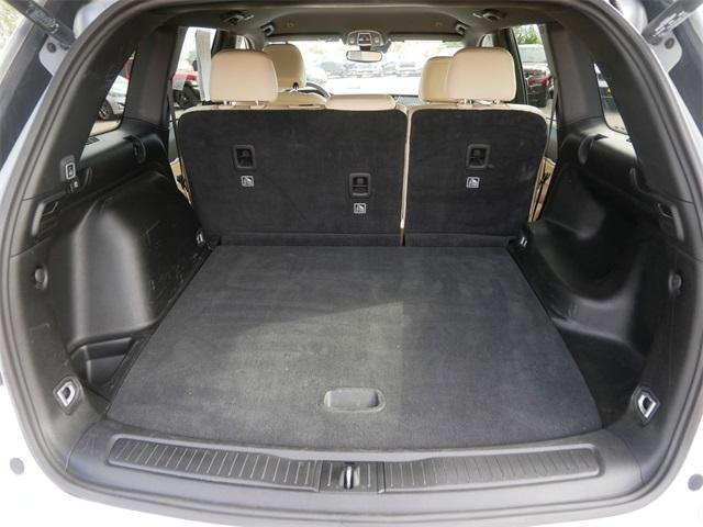 used 2024 Jeep Grand Cherokee car, priced at $37,000