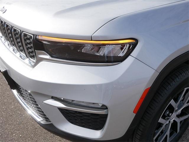 used 2024 Jeep Grand Cherokee car, priced at $37,000
