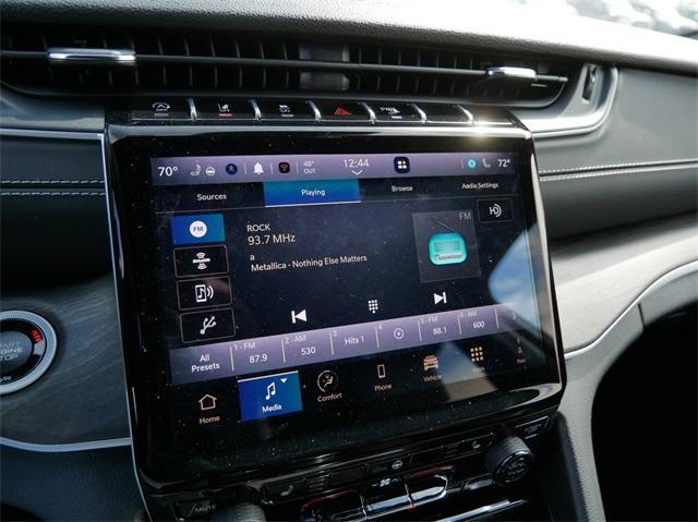 new 2025 Jeep Grand Cherokee L car