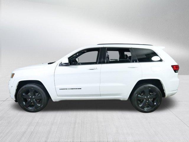 used 2015 Jeep Grand Cherokee car, priced at $13,998