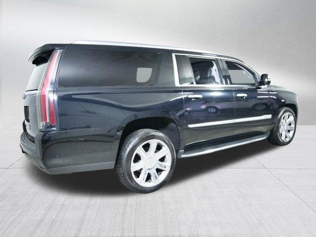 used 2020 Cadillac Escalade ESV car, priced at $23,998