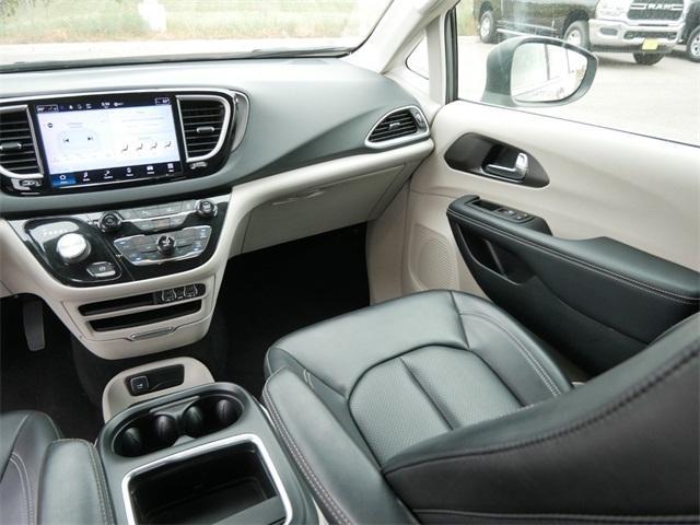 used 2023 Chrysler Pacifica car, priced at $27,635