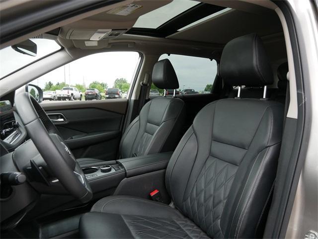 used 2023 Nissan Rogue car, priced at $30,386