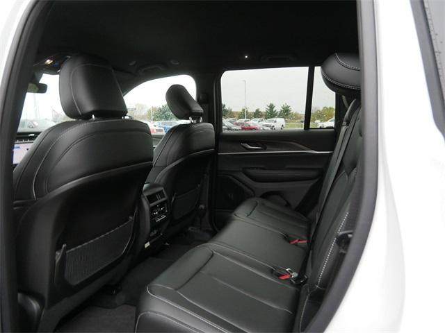 new 2025 Jeep Grand Cherokee car, priced at $43,696