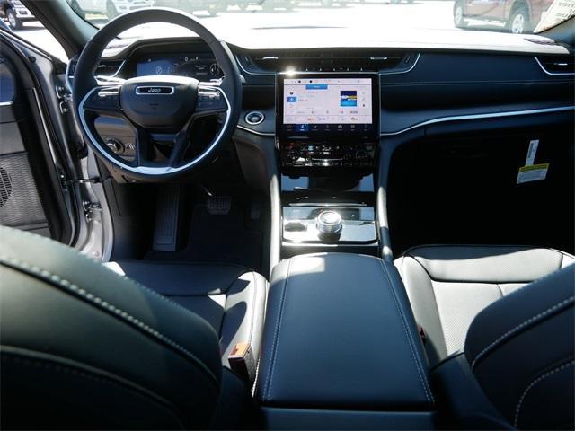 new 2025 Jeep Grand Cherokee L car, priced at $50,986