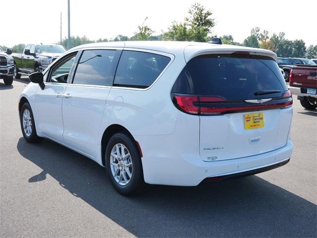 new 2024 Chrysler Pacifica car, priced at $38,578