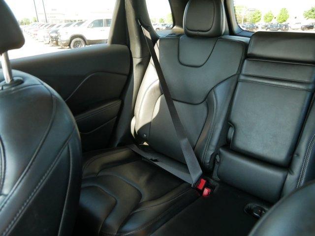 used 2019 Jeep Cherokee car, priced at $16,174