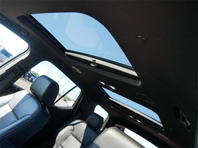 used 2022 Chevrolet Traverse car, priced at $29,615