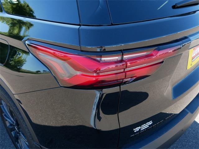 used 2022 Chevrolet Traverse car, priced at $29,615