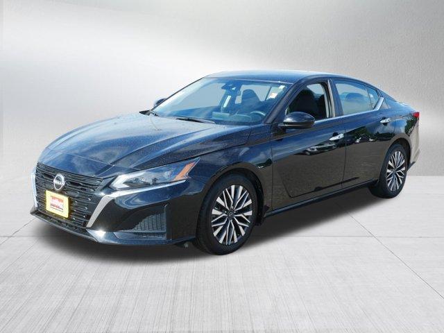 used 2023 Nissan Altima car, priced at $23,602