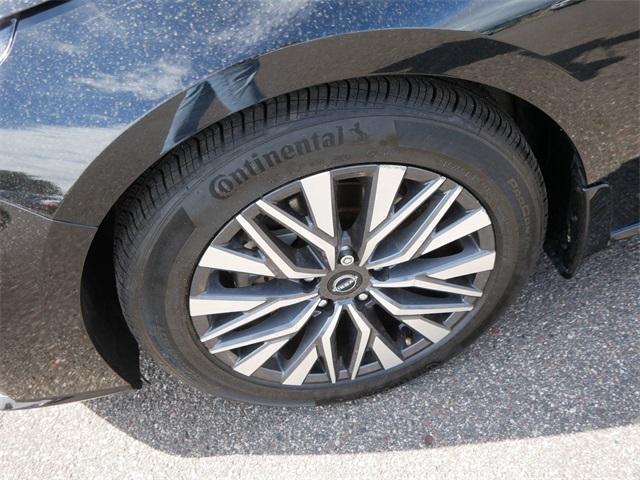 used 2023 Nissan Altima car, priced at $23,276