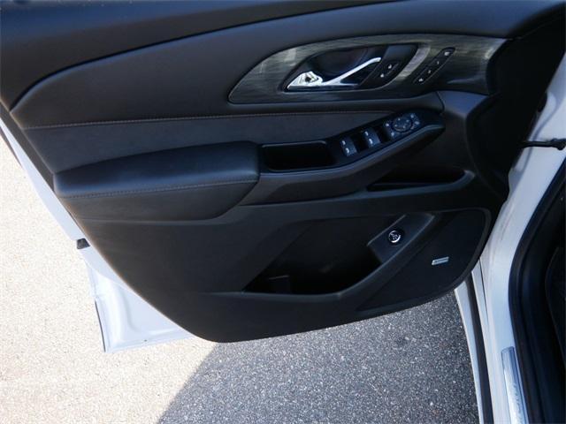 used 2023 Chevrolet Traverse car, priced at $34,946