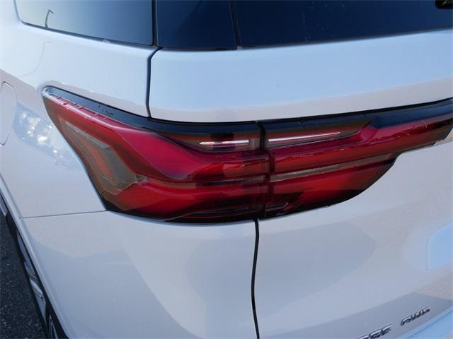 used 2023 Chevrolet Traverse car, priced at $34,946