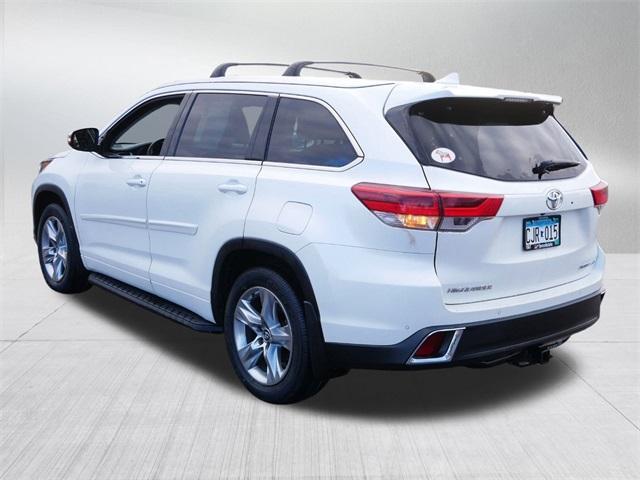 used 2019 Toyota Highlander car, priced at $26,828