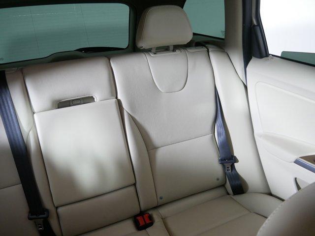 used 2016 Volvo XC60 car, priced at $13,998