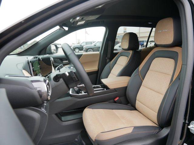 new 2025 Chevrolet Equinox car, priced at $39,075