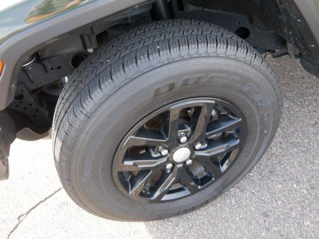 used 2023 Jeep Gladiator car, priced at $36,142