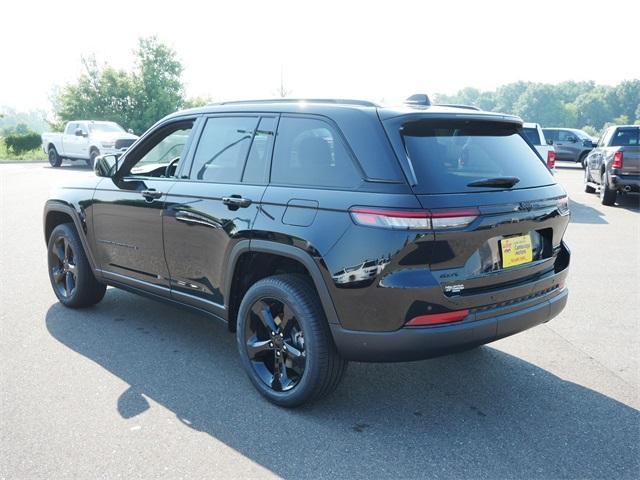 new 2025 Jeep Grand Cherokee car, priced at $47,351