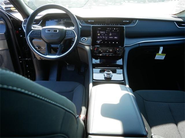 new 2025 Jeep Grand Cherokee car