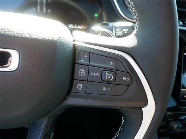 new 2025 Jeep Grand Cherokee car