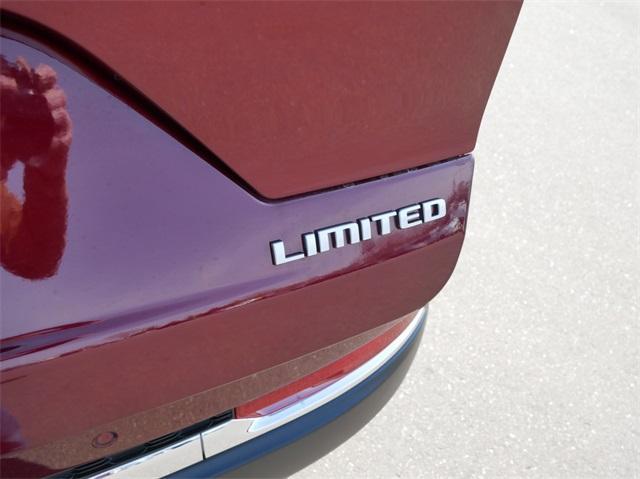 new 2025 Jeep Grand Cherokee car, priced at $43,639
