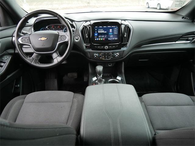 used 2022 Chevrolet Traverse car, priced at $32,404