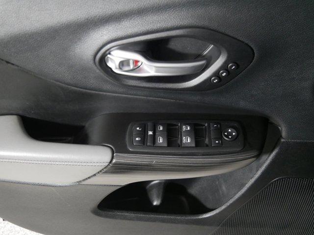 used 2014 Jeep Cherokee car, priced at $11,998