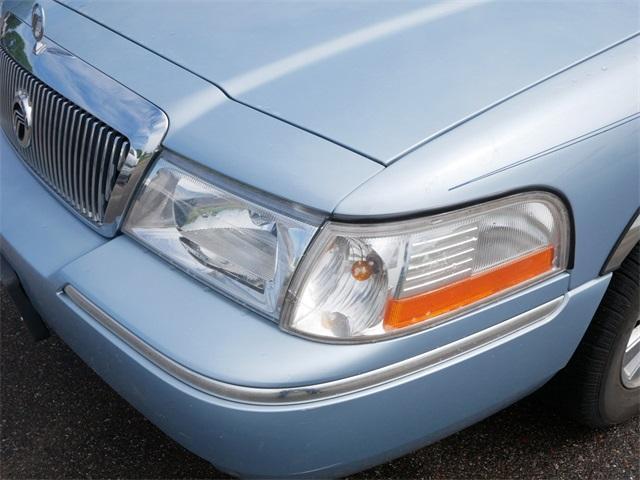used 2004 Mercury Grand Marquis car, priced at $9,995
