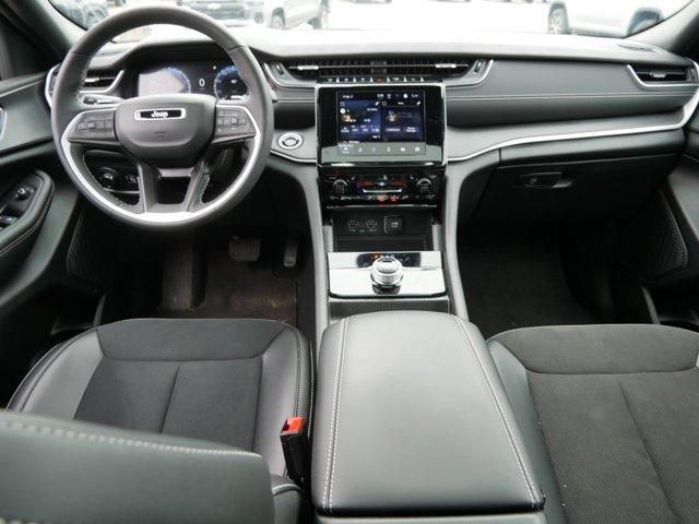 used 2024 Jeep Grand Cherokee car, priced at $39,391